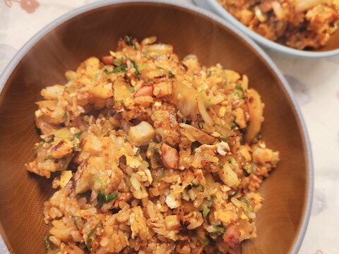 【主食】ちくわとウィンナーのキムチ焼き飯